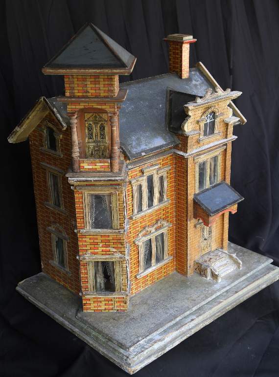 German shop dolls house