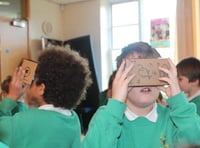 Liphook pupils experience virtual learning