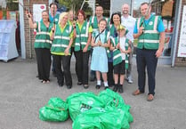 Joint effort quickly clears away Lindford litter