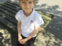 Elliot takes to stage in deaf drama event