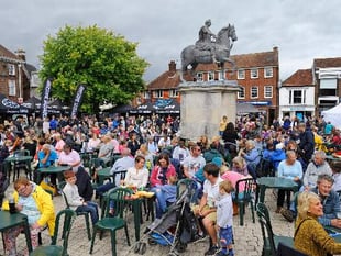 The waiting is nearly over: Time for Petersfield to party!