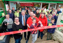East Hampshire MP puts stamp on Post Office