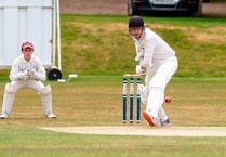 Strong and Jarrett lead Liphook’s third team to emphatic win
