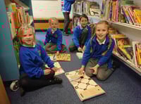 Kind-hearted pupils spread some love in town