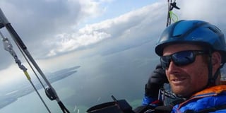 Sky Surfing Club paraglider crosses the Solent for free – by air