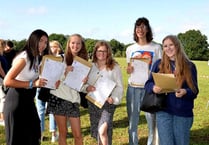 Bohunt School celebrates top GCSE results
