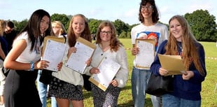Bohunt School celebrates top GCSE results