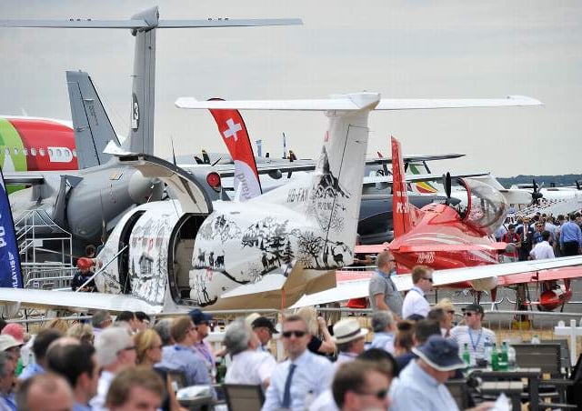 Airshow reopens to public next year