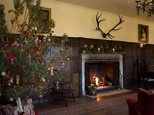 Christmas glimmer at Chawton House