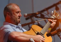 North east folk troubadour Box Fox coming to Grayshott Folk Club