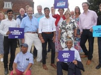Sunak visits farm to harvest Tory votes