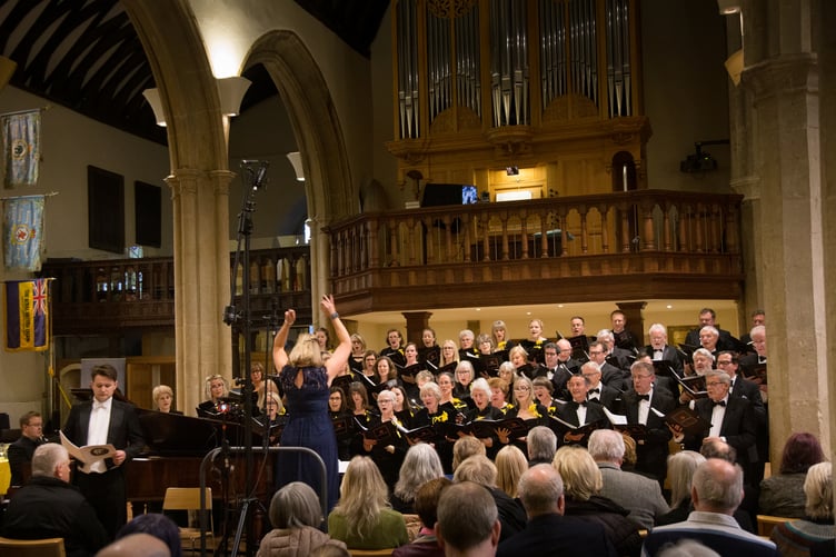 Luminosa anniversary concert, April 2022.