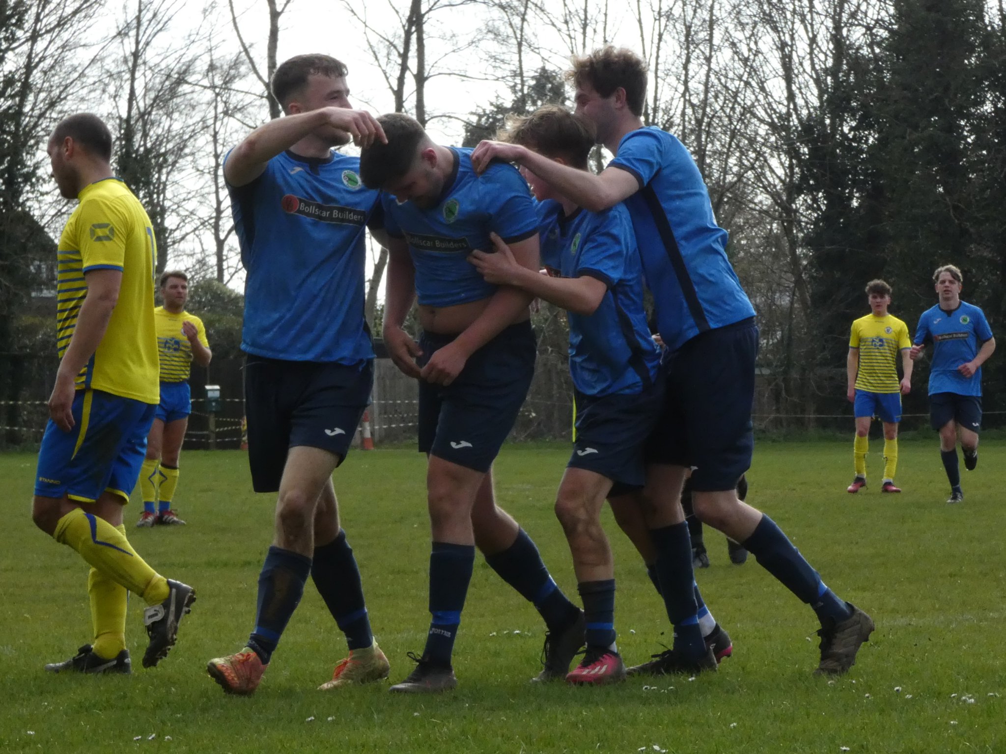 Liss Athletic beat Locks Heath 3-1