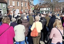 More than 300 Good Friday worshippers parade through Petersfield