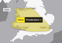 Met Office issues warning for thunderstorms in London and South East