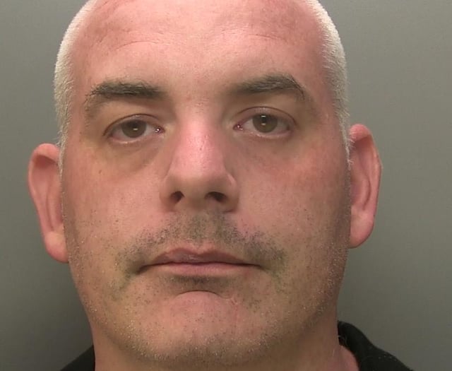'Dangerous predator' jailed for grooming teenage girl on Facebook