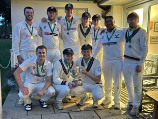 Blackheath lead the way after crushing ten-wicket victory