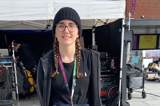 UCA TV and media production graduate Grace Lamb got the chance to work on the set of Netflix series Heartstopper
