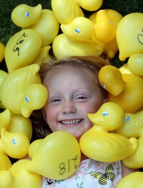 Trotton duck race