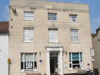 Save The Children to open pop-up in Petersfield's Winton House Centre