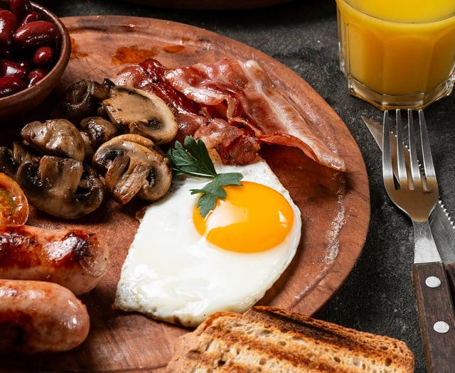 Church holds pop-up breakfast in Liss to help Palestinian relief work