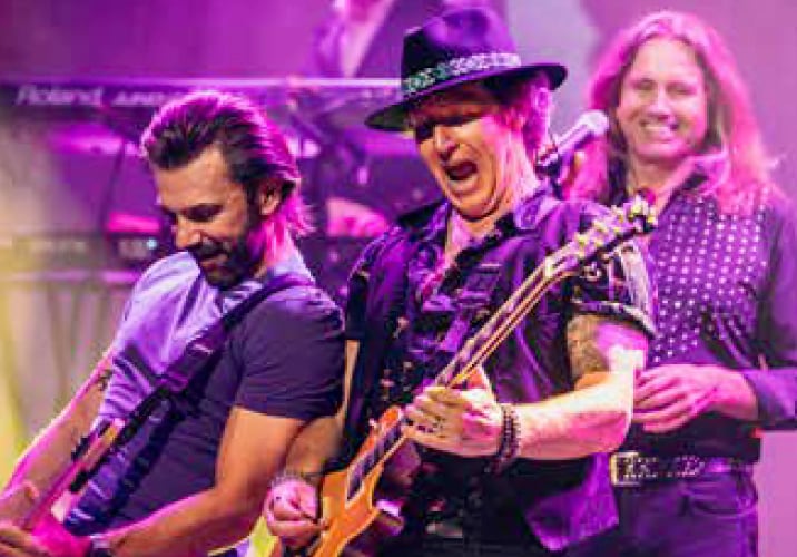 The Leather & Lace Rock Show.