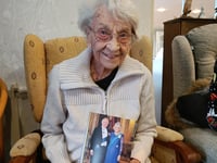 Century of smiles: Chestnut View celebrates 100 with Frieda Smith
