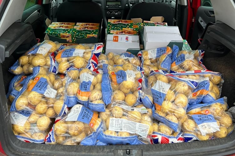 Liphook Food Bank delivers Christmas