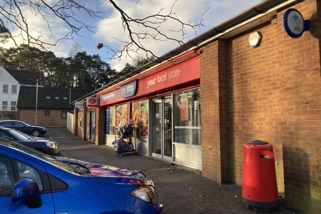 Brave disabled athlete bitten trying to stop robbers in Bordon shop