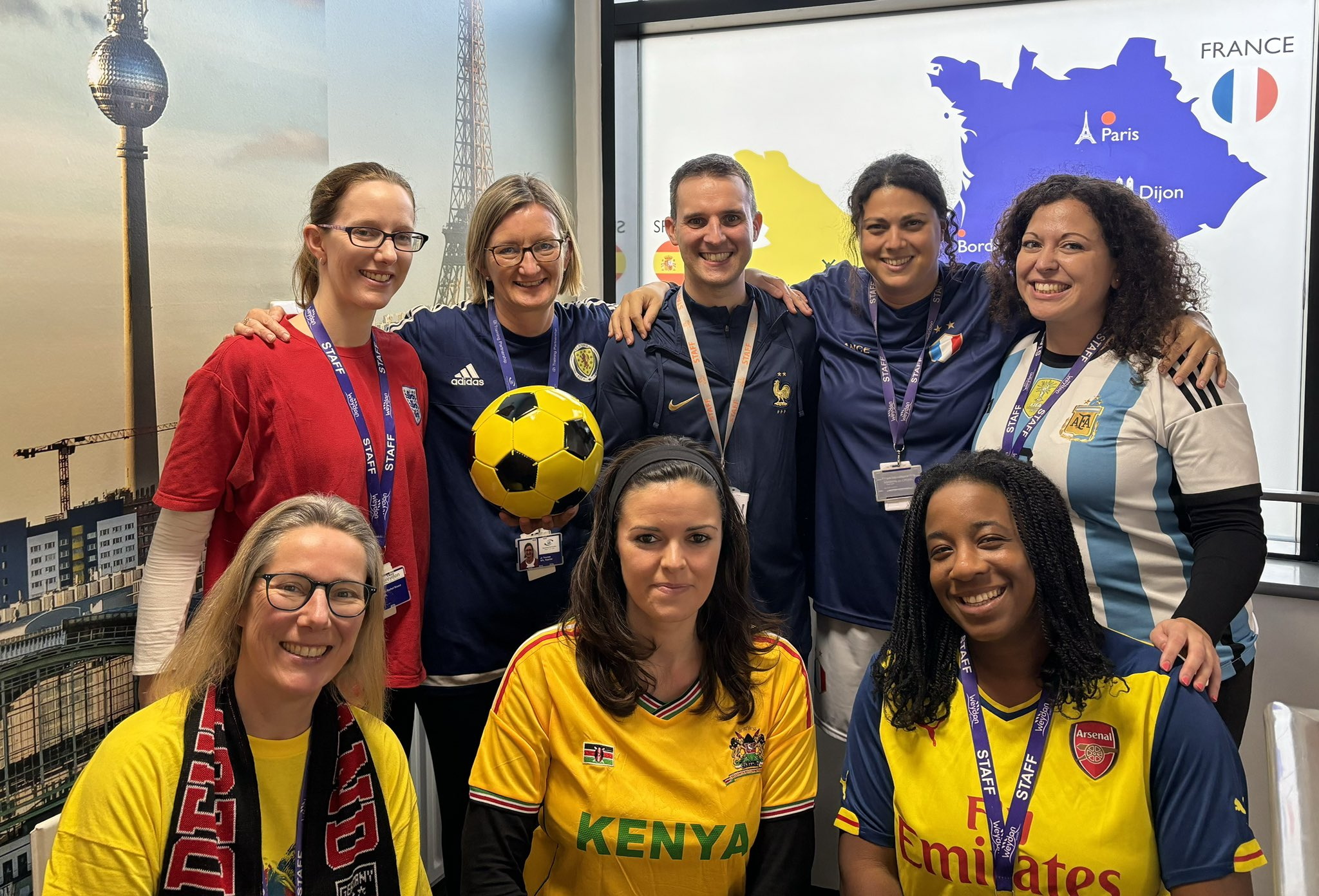 Weydon School raises Children in Need funds