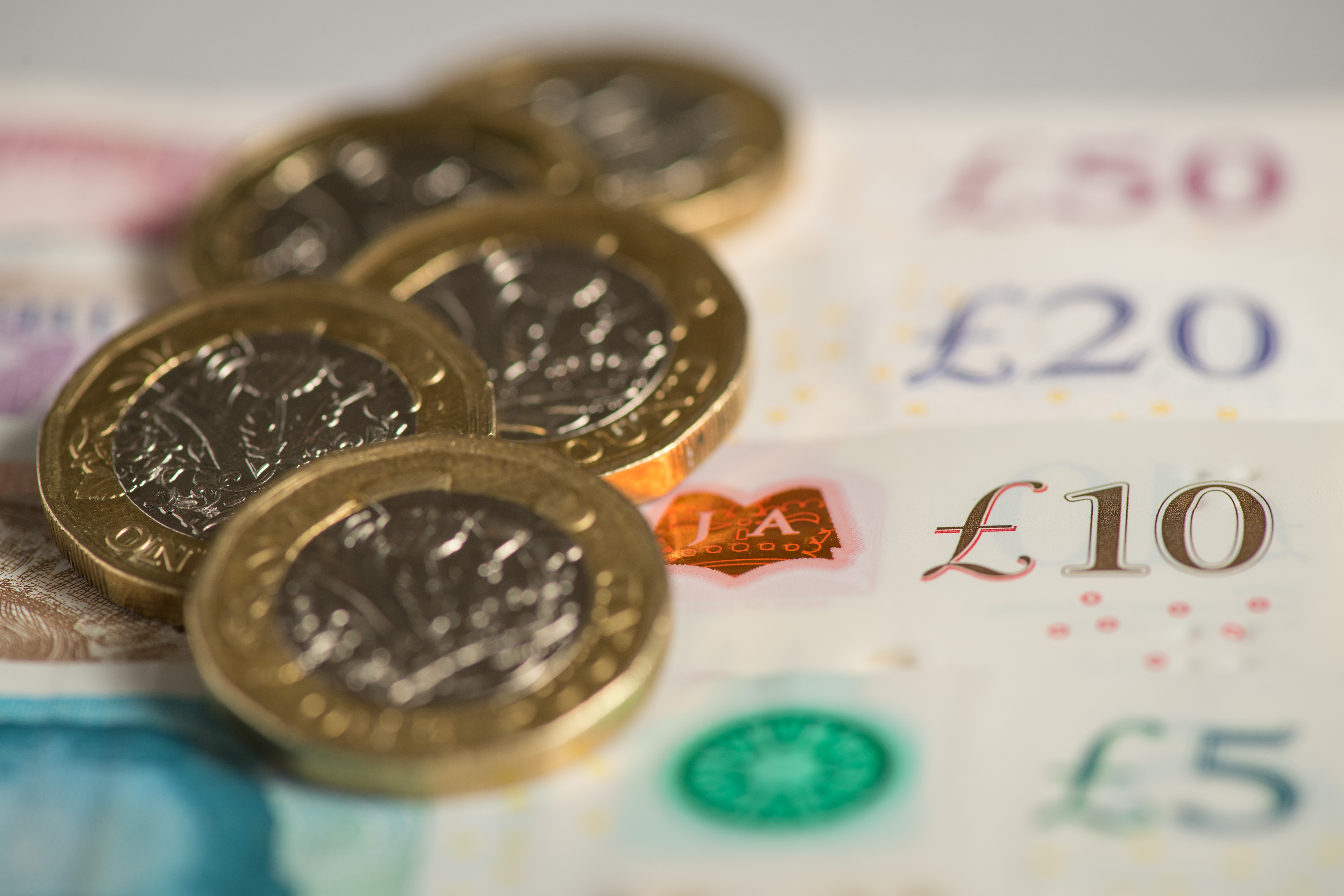 FTSE 100 CEOs match Hampshire residents' annual pay by 3pm on Thursday January 4
