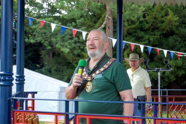 Alton town mayor Cllr Ben Hamlin speaks to the people of the town on the urgent need to tackle climate change.