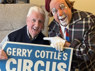 WATCH: Clown's surprise handout to beloved Petersfield robbery victim