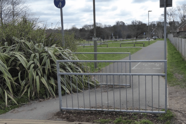 Alton's Secret Cyclist: Cycle paths key to getting more people cycling