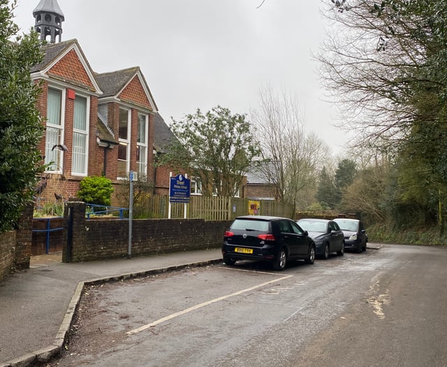 School roads could close at drop-off and pick-up times - but at a cost