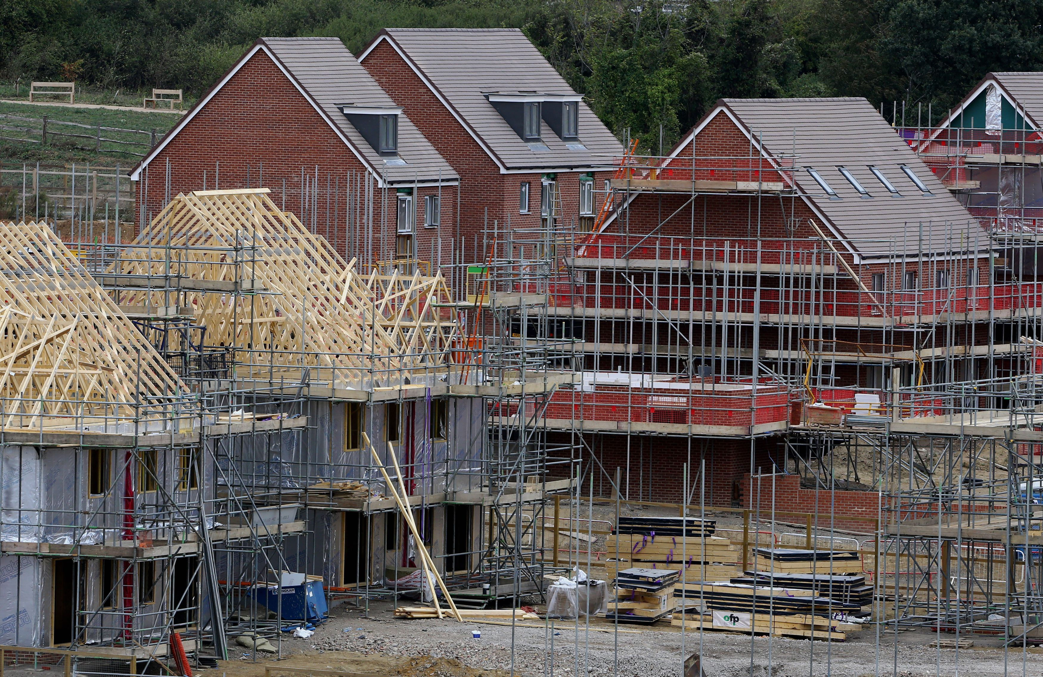 Slight fall in housebuilding in East Hampshire