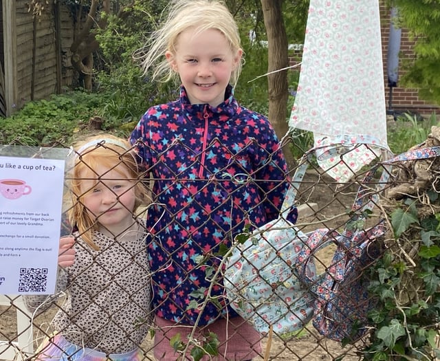 Tea-riffic support from allotment holders for young fundraising duo