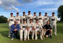 Farnham sneak home in final-over thriller