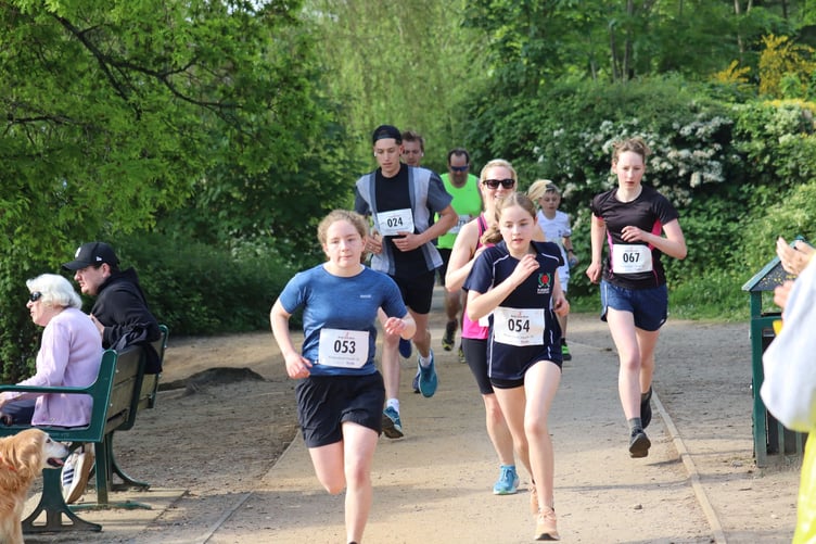 Action from this year's Petersfield Heath 5km