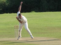 Marks stars as Tilford win again