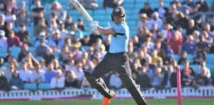 Surrey sign Kiwi all-rounder Smith