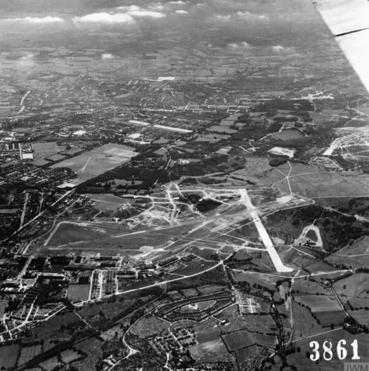 PEEPS Vintage Farnboro Aerial Shot