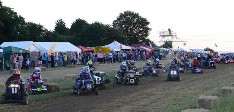 Froxfield Le Mans Lawnmower Race PIC1