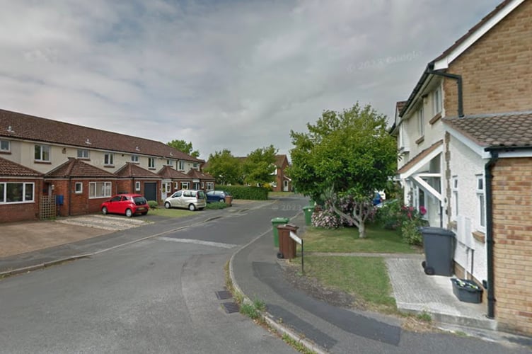 Stonechat Close Drugs Dogs Bomb