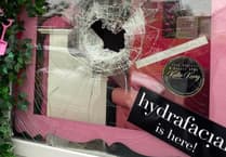 The Flawless Guru Clinic left with a broken window after attempted burglary in Clanfield