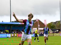 Dean extends Town contract until end of 2025-26 season