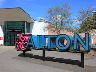 Alton College staff threaten strike action over redundancy plans