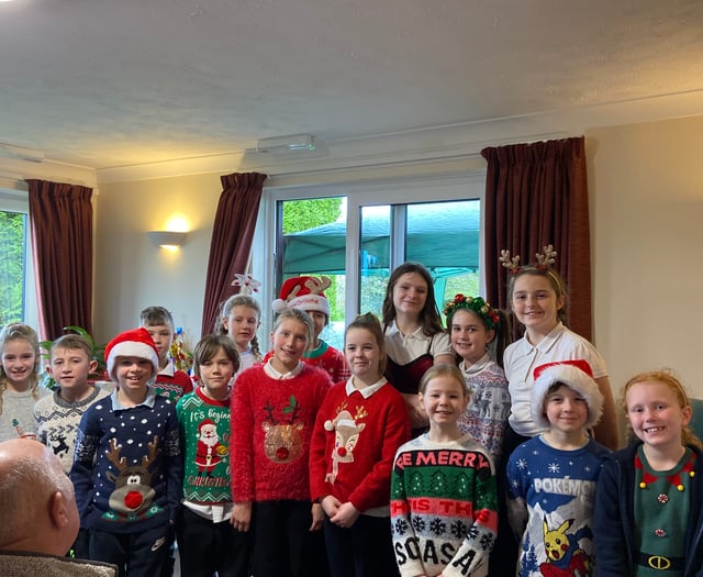 VIDEO: School brings Christmas cheer to the community 