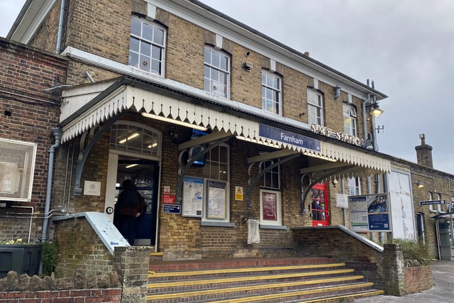 Farnham & Alton trains disrupted over bank holiday