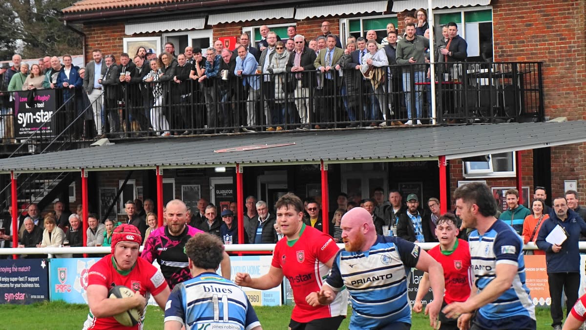 Petersfield earn emphatic win against Newbury | petersfieldpost.co.uk